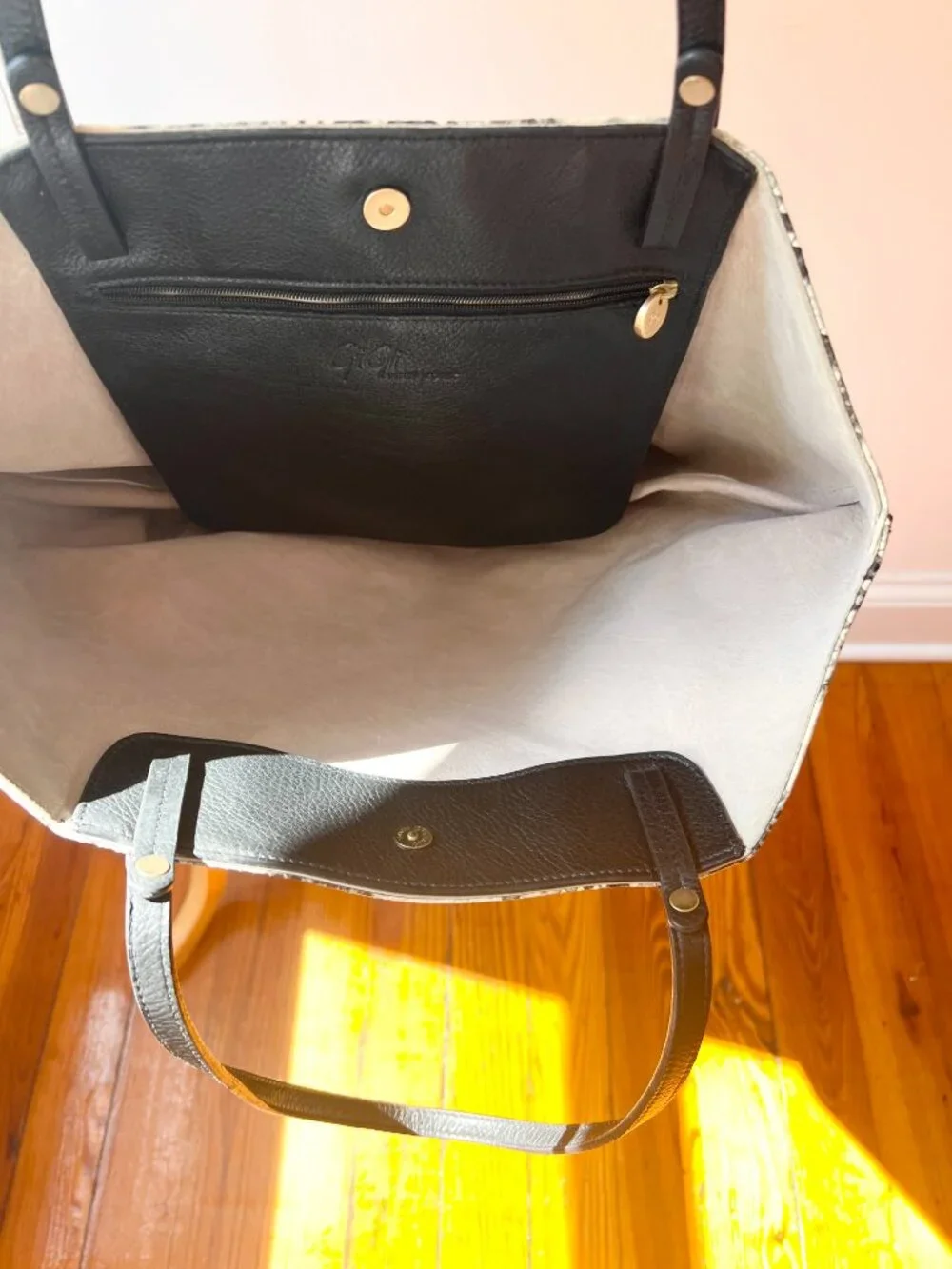 Gigi NY Snakeskin embossed Tote Bag